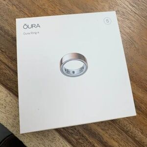 Oura Ring 4 Rose Gold Size 5